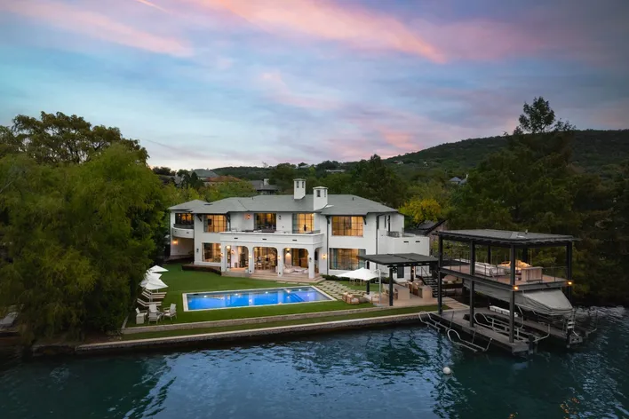 Austin Luxury Homes